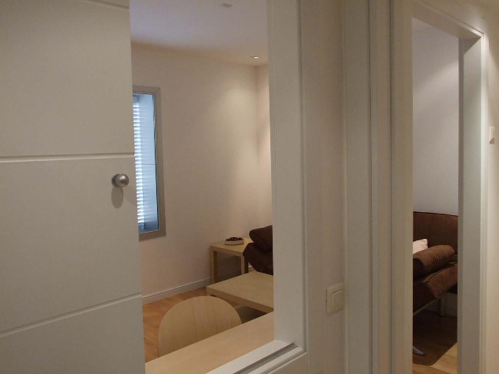 Apartmentos Las Arcadias Палма де Майорка Стая снимка